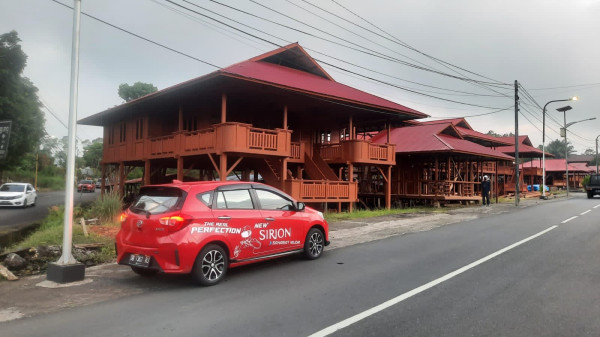 Jajal New Daihatsu Sirion Libas Jalan Berkelok Sulawesi Utara