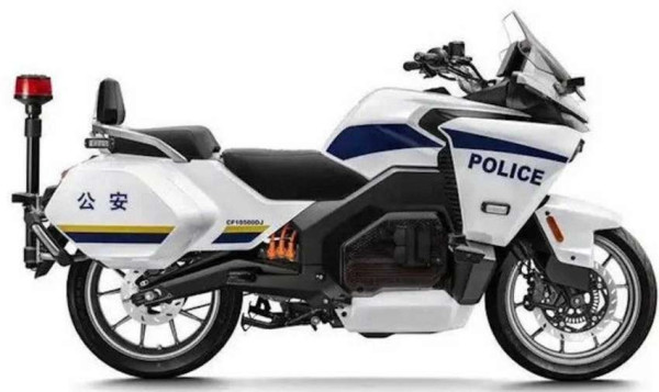 Edan, China Lengkapi Polisi dengan Moge Listrik Bertenaga Monster
