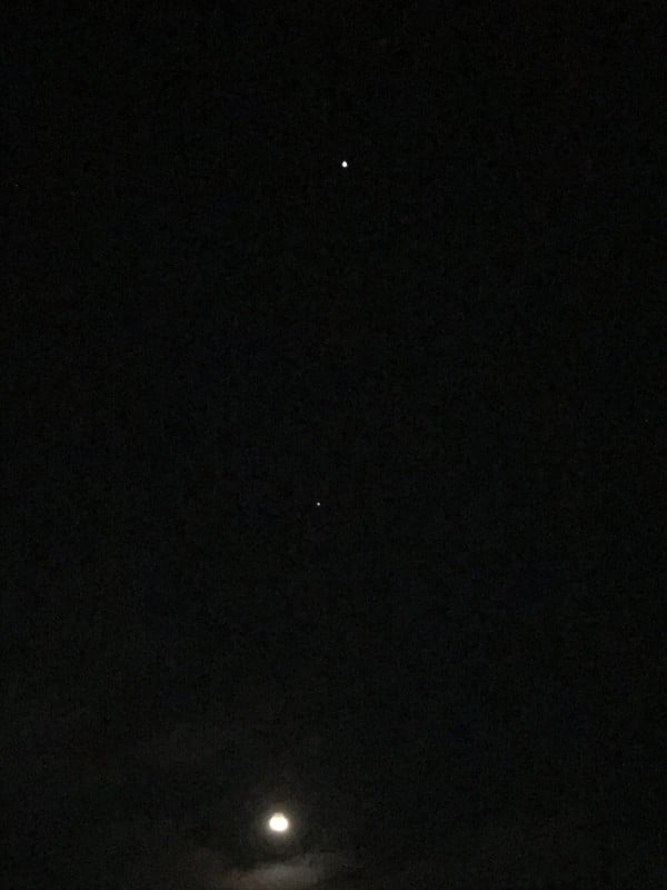 Ini Hasil Foto Warganet Berburu Fenomena Langka 5 Planet Sejajar