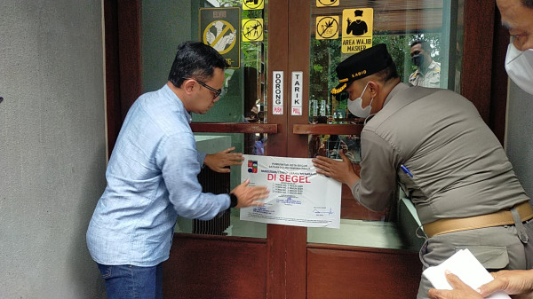 Forkompimda Kota Bogor Segel Holywings di Jalan Raya Pajajaran