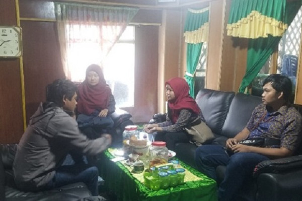 PLN Dorong Peningkatan Ekonomi Petani Bawang di Kabupaten Sinjai