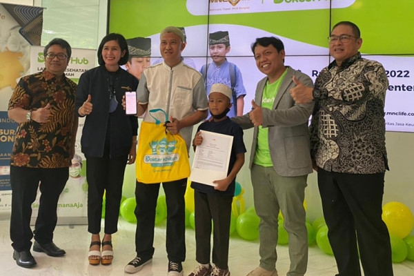 Dukung Anak Sehat, MNC Life Gelar Khitanan Ceria Bersama DokterHub