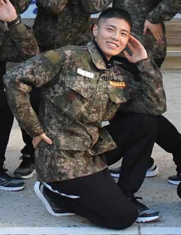 10 Idol K-Pop yang Akan Kembali dari Wajib Militer Tahun Ini, Ada Chanyeol EXO