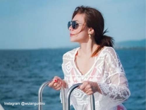 5 Artis Indonesia Berpredikat Hot Mama, Nomor Terakhir Berusia Setengah Abad Lebih
