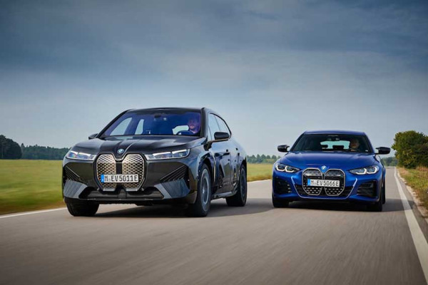 Google Mengubah Tampilan Dasbor BMW Makin Canggih