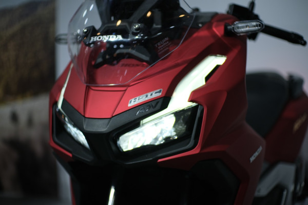Honda ADV 160 Resmi Meluncur dengan Harga Mulai Rp39,25 Juta, Ini Kelebihannya