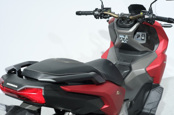 Honda ADV 160 Resmi Meluncur dengan Harga Mulai Rp39,25 Juta, Ini Kelebihannya