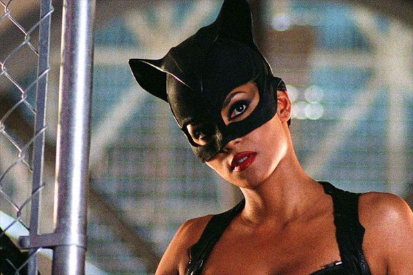 10 Penampilan Terburuk Para Aktor di Film Superhero