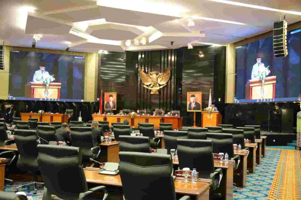 Pemprov DKI Ajukan Ranperda Pembatasan Kendaraan Pribadi