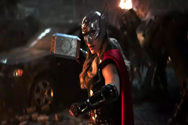 Teori: Thor akan Mati di Akhir Film Love and Thunder
