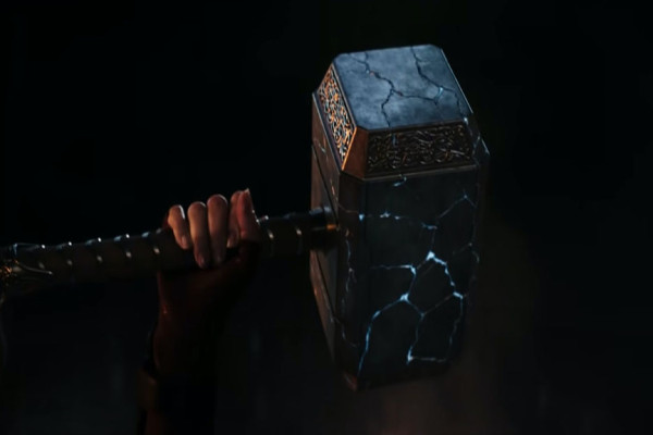 Teori: Thor akan Mati di Akhir Film Love and Thunder