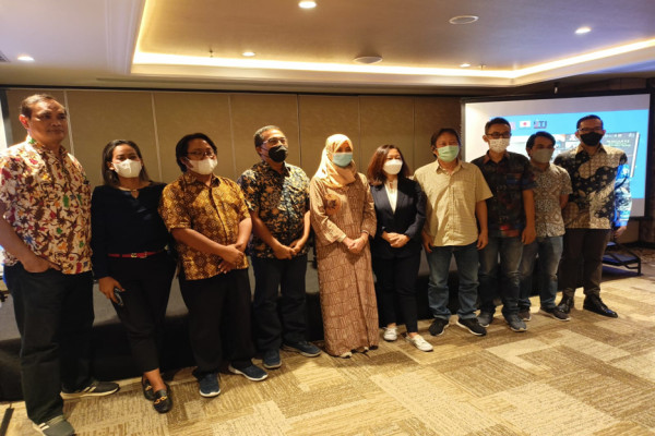 ILO dan IJTI Luncurkan Buku Panduan K3 bagi Jurnalis dan Pekerja TV