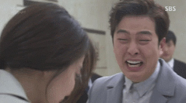 5 Adegan Menangis Terlucu di Drama dan Film Korea, Nomor 2 Ekspresinya Bikin Ngakak