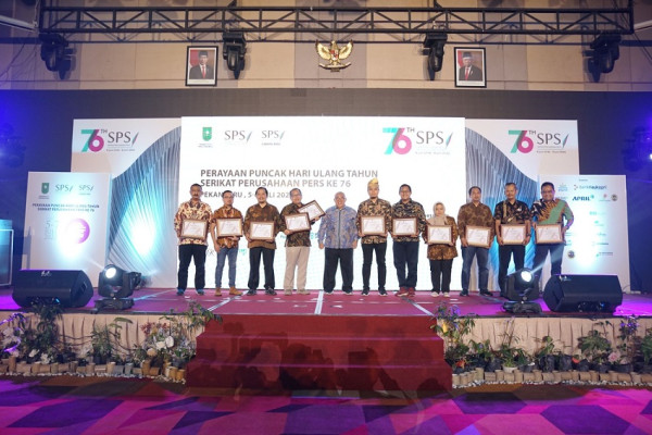 Koran SINDO dan SINDOnews.com Raih Media Brand Awards 2022 dari SPS