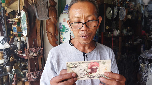 Kisah Penjual Koin Kuno di Jalan Surabaya, Nilai Jual Fantastis hingga Kepuasan Batin