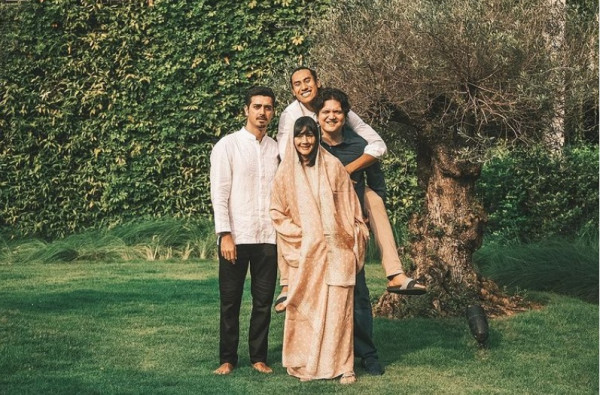 Profil Rini S Bono, Mantan Istri Achmad Albar yang Dinikahi Bos KFC