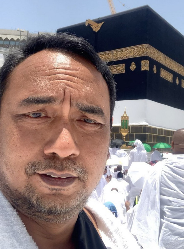Sejumlah Artis Indonesia yang Naik Haji Tahun Ini, Nomor 3 Sempat Khawatir Gagal Berangkat