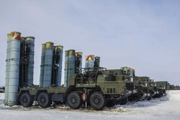 12 Rudal Anti-Pesawat S-300 Ditembakan ke Target Darat Ukraina, Rusia Kehabisan Senjata Balistik?