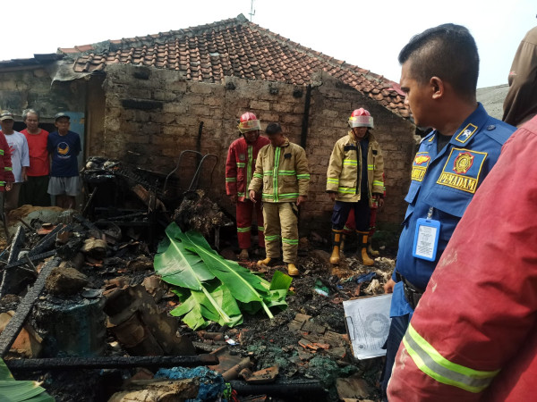 Kebakaran Rumah di Bogor Tewaskan Nenek 75 Tahun