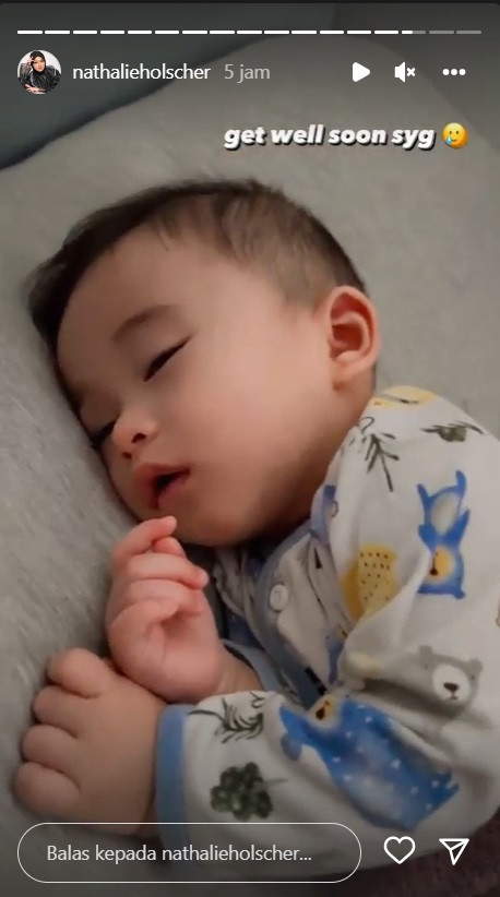 Adzam, Anak Sule dan Nathalie Holscher Jatuh Sakit