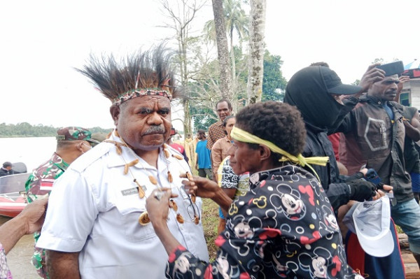 Bupati Asmat Membuka Sidang Majelis Daerah Stringer I Suator GPKAI