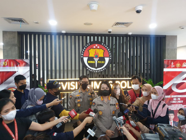 Tampil Cantik, Begini Penampakan Kombes Pol Nurul Azizah sebagai Jubir Polri