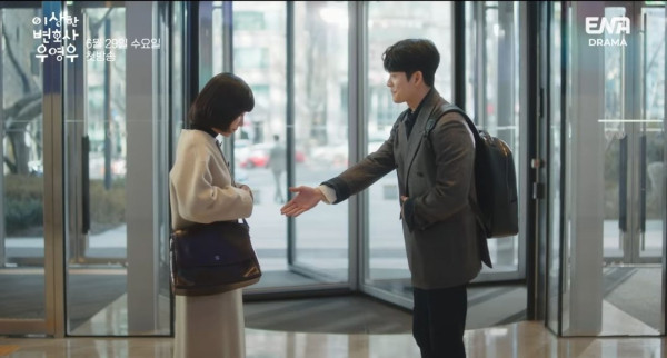 6 Love Language Junho dalam Drama Extraordinary Attorney Woo