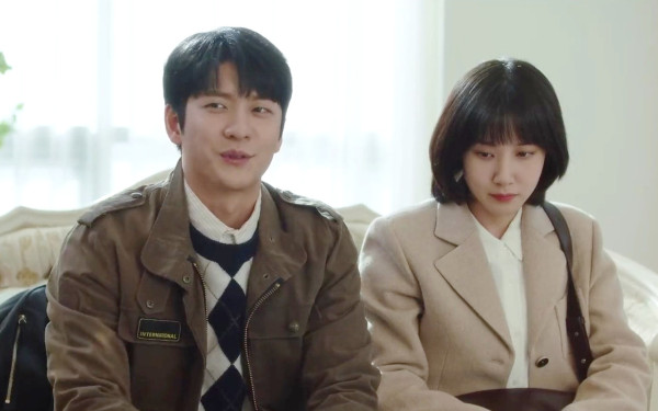6 Love Language Junho dalam Drama Extraordinary Attorney Woo