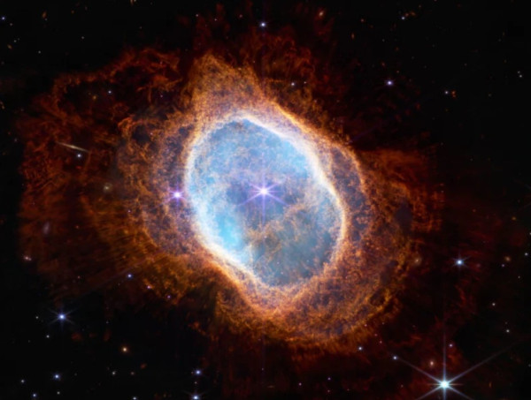 Komparasi Teleskop Angkasa Hubble vs James Webb, Hasilnya Beda Banget!