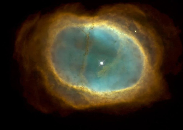 Komparasi Teleskop Angkasa Hubble vs James Webb, Hasilnya Beda Banget!