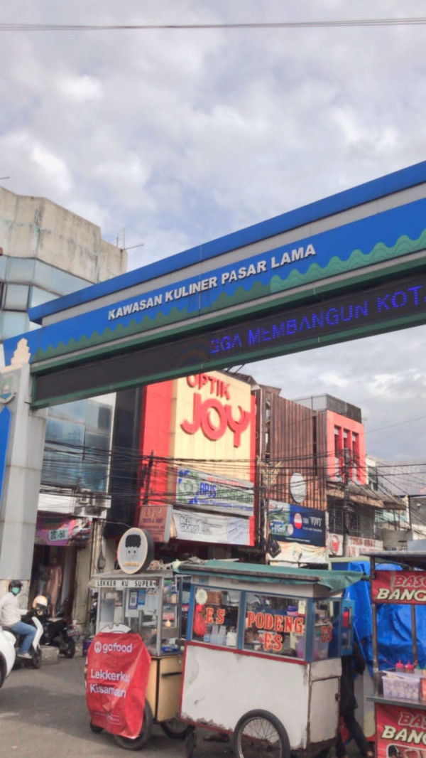 6 Tempat Kuliner Kaki Lima yang sedang Viral di TikTok