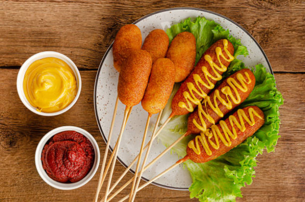 6 Makanan Populer di Tempat Nongkrong Anak Muda