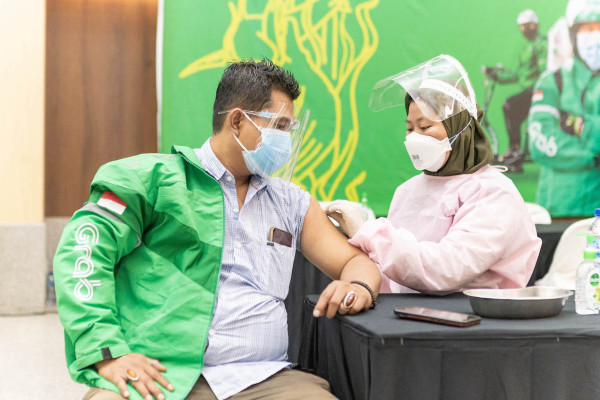 Kasus Covid-19 Meningkat Lagi, Grab Klaim 70 Persen Pengemudi Sudah Vaksin Booster