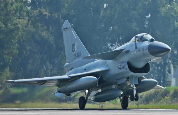 Tiru Pesawat F-16 AS, Jet Tempur J-10 China Pakai Konfigurasi Tulang Belakang Besar