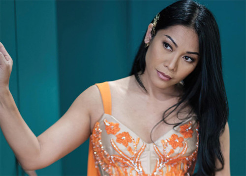 3 Artis Ini Hidup Nyaman di Luar Negeri Bersama Suami
