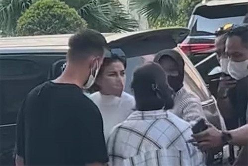 Viral! Momen Nikita Mirzani Ditangkap Disaksikan Anak sambil Menangis, Netizen: Kasihan Lihatnya