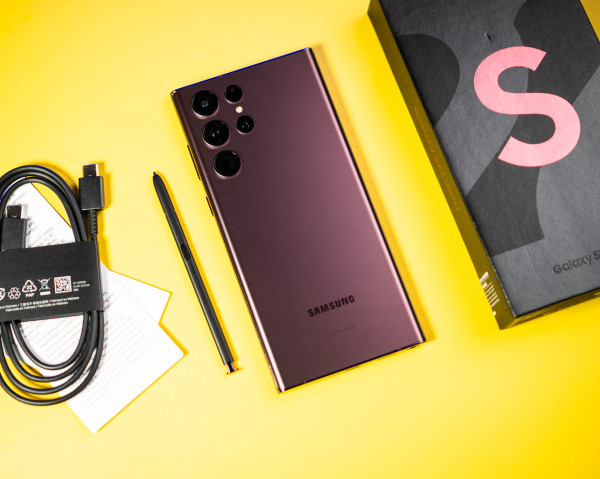 Konsumen Semakin Tertarik Beli HP 5G, tapi Penjualan di 2022 Masih Kecil