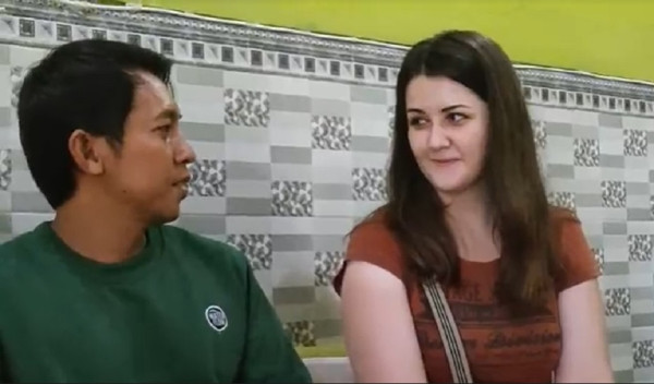Heboh Bule Cantik Rusia Dipinang Pria Rembang Pekerja Pelelangan Ikan