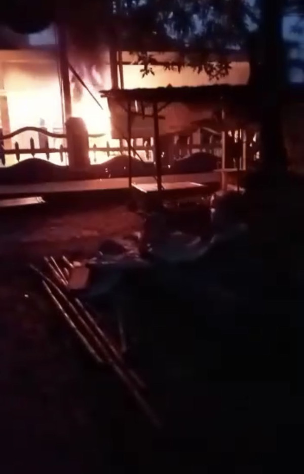 Gardu Listrik Ludes Terbakar di Rajeg Tangerang