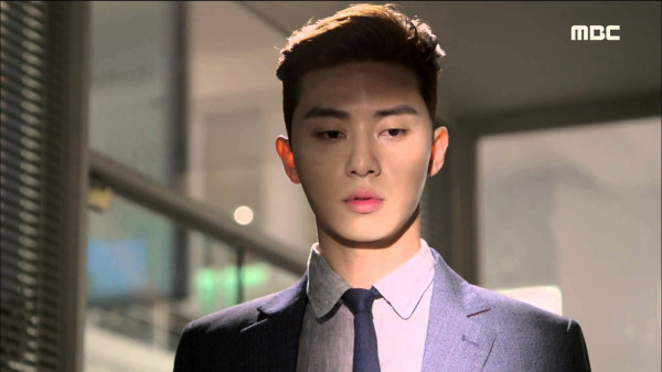5 Drama Korea yang Dibintangi Park Seo-Joon dengan Rating Tinggi