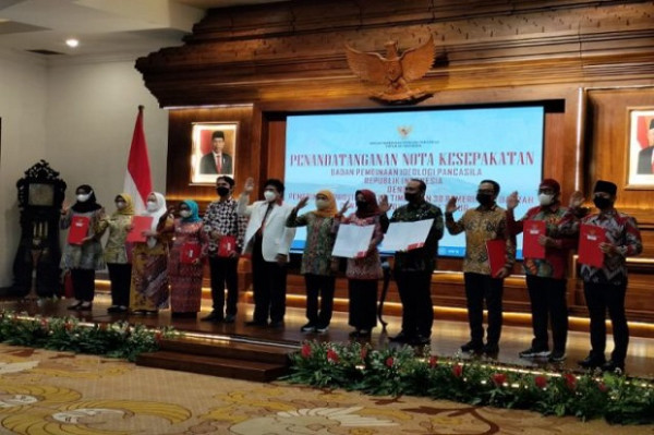 Dukung Penguatan Pancasila, Bupati Bojonegoro Teken Nota Kesepahaman dengan BPIP