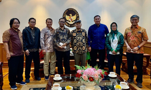 Bahas RKUHP, Dewan Pers Bertemu Mahfud MD di Kemenko Polhukam