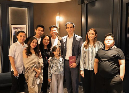 Keluarga Bertemu Manoj Punjabi, Kisah Hidup Laura Anna Bakal Dijadikan Film?