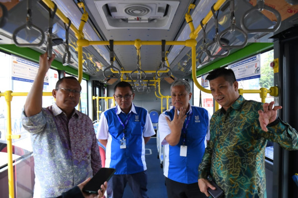 Punya Internet of Things dari TKDN, Bus Listrik MAB Makin Canggih