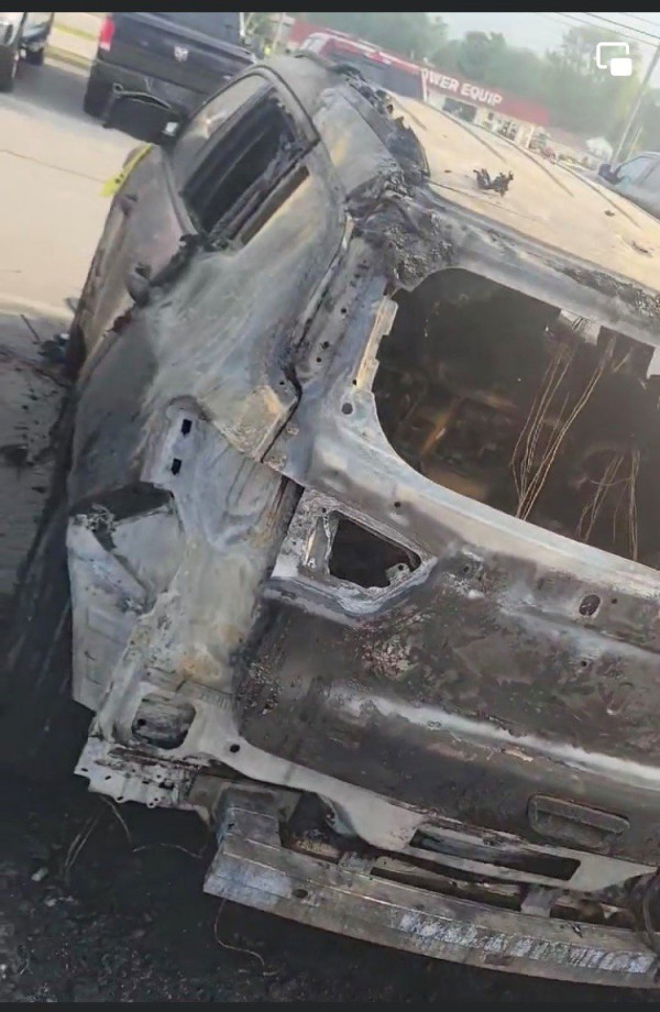 Dendam karena Mobil Rusak, Kakek Usia 79 Tahun Bakar 3 Kendaraan Punya Dealer