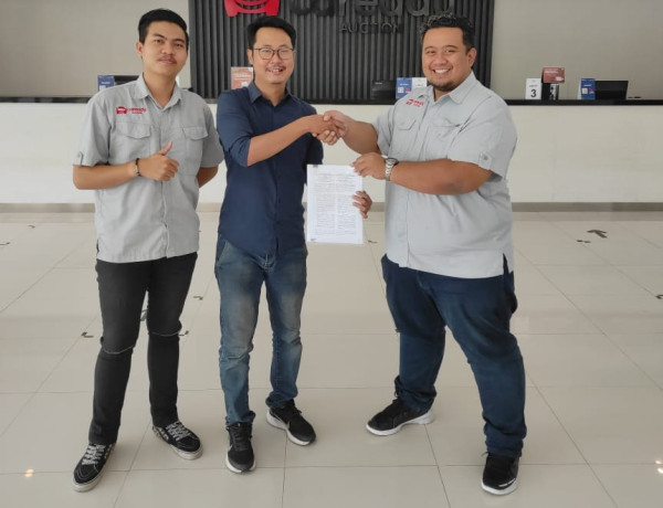 Gandeng Mobilman, Blue Bird Punya Mainan Baru di Industri Otomotif