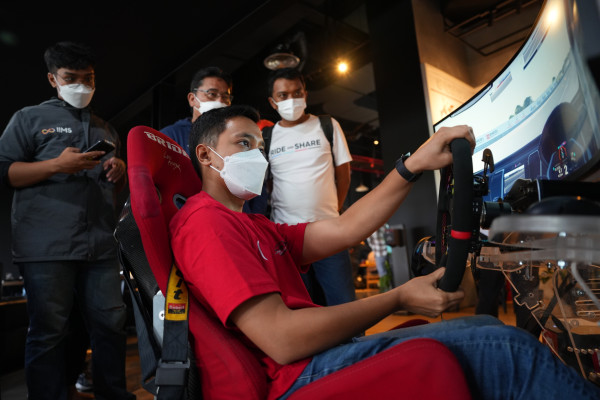 Ajang Honda Racing Simulator Championship 2022 Tantang SimRacer Internasional