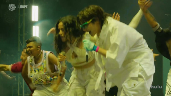 8 Hal yang Terjadi dalam Konser J-Hope BTS di Lollapalooza 2022
