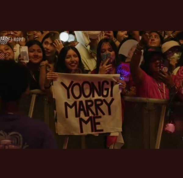 8 Hal yang Terjadi dalam Konser J-Hope BTS di Lollapalooza 2022