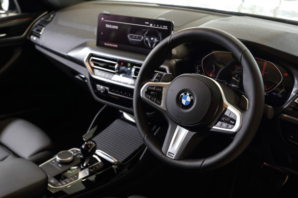 BMW X4 M Sport Bidik Orang Kaya Suka Ngebut, Ini Harga dan Spesifikasi yang Bikin Istimewa